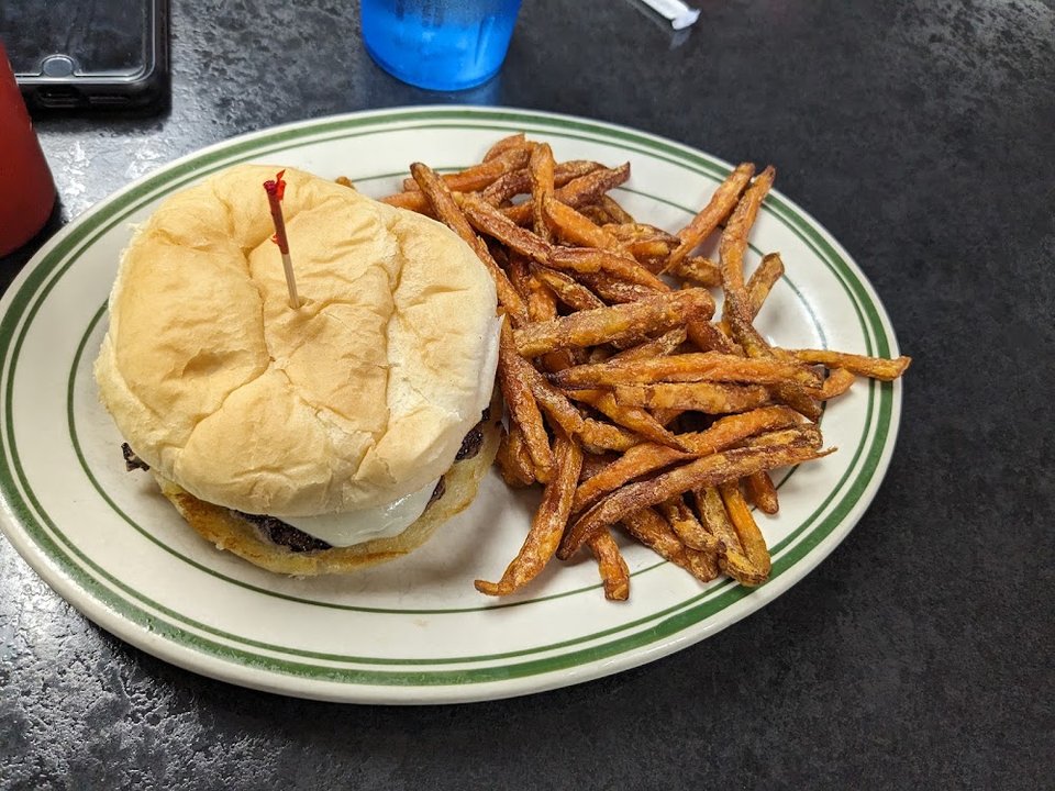 Cheeseburger with Sweet Potato Fries